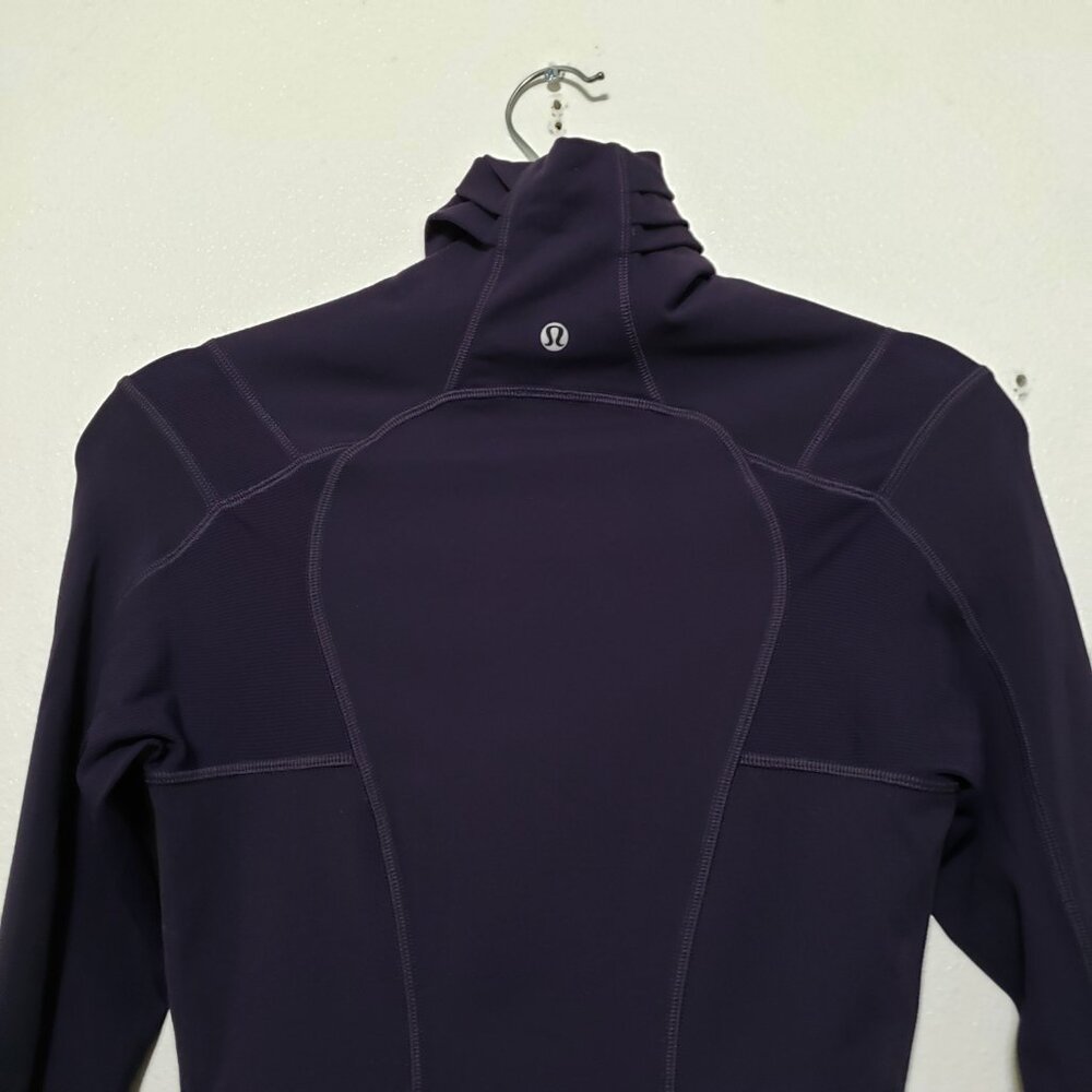 Lululemon Jacket - Picture 10 of 13